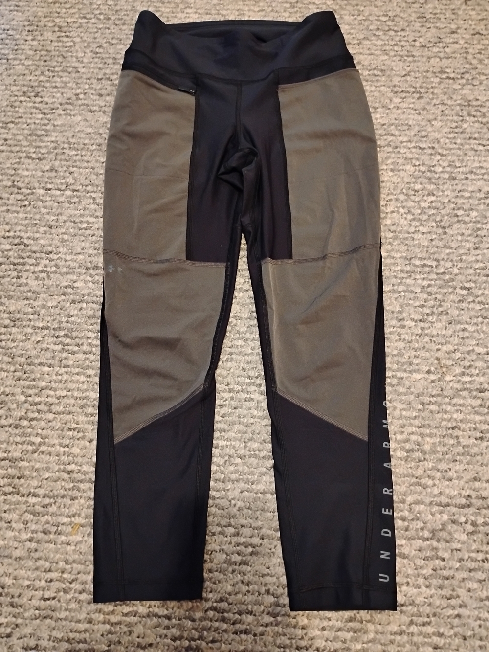 Under Armour Black and Grey Women’s Leggings